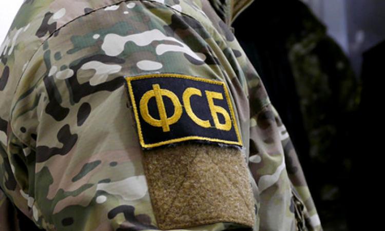 ФСБ задержала готовящих теракты на Северном Кавказе с поясом смертника и бомбами