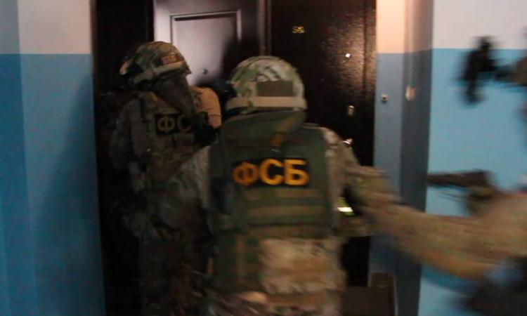 ФСБ предотвратила теракт в Симферополе, два исламиста готовили взрыв в образовательном учреждении