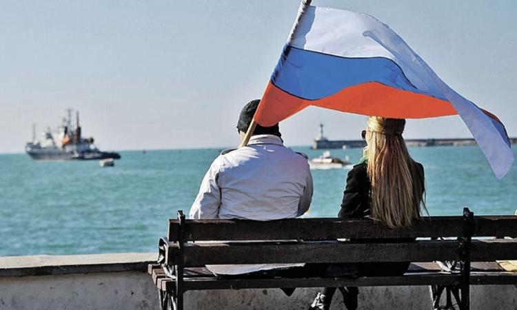 В Киеве побоялись публиковать результаты западного соцопроса в Крыму